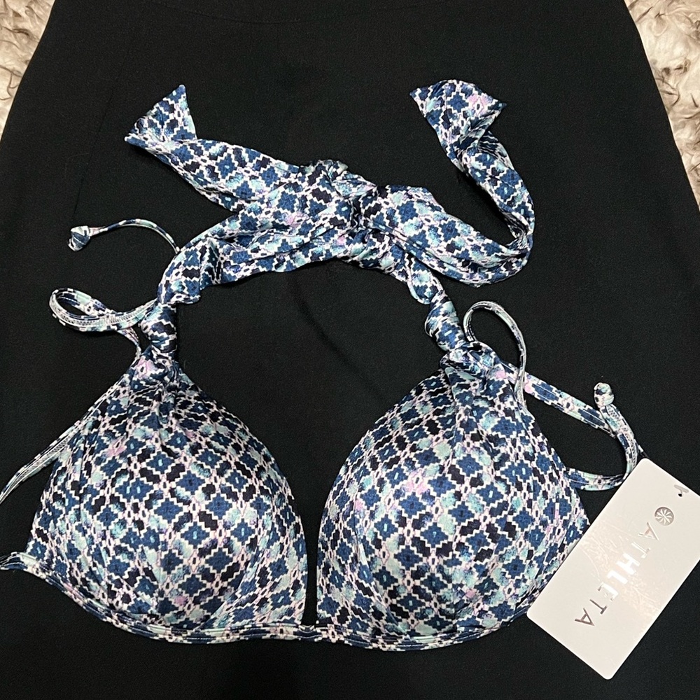Athleta Halter bikini top New! M
